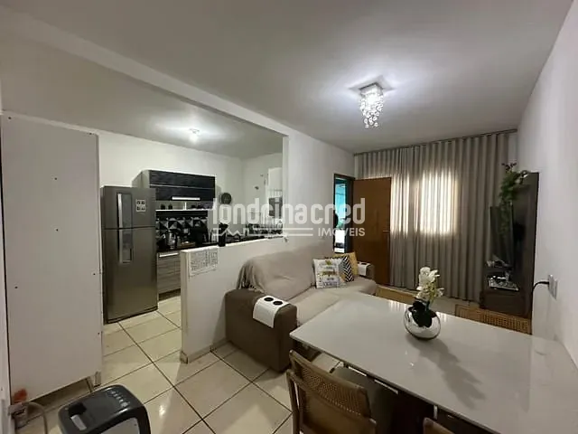 Casa com 125m² 2 quartos e 1 banheiro, à venda, no bairro Jardim Santo André em Londrina