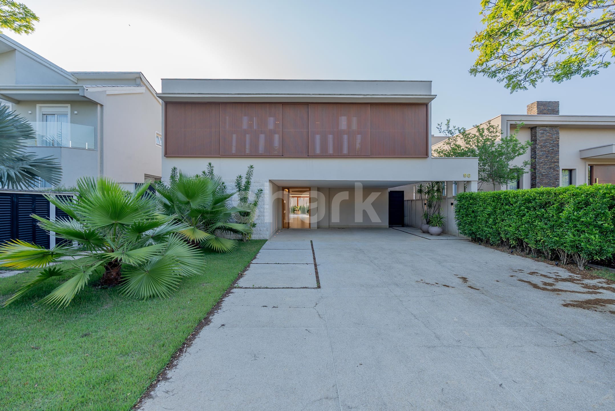 Casa em Alphaville Residencial Zero — foto 1