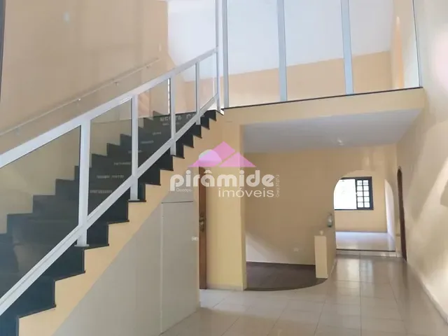Casa com 450m² 4 quartos e 4 banheiros, para alugar, no bairro Jardim Alvorada em São José dos Campos