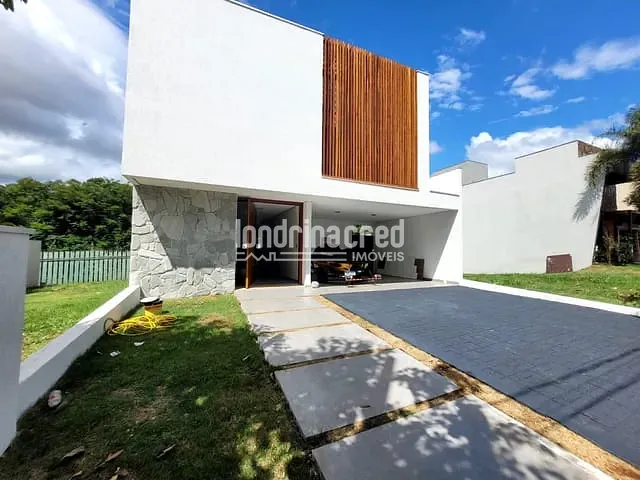 Casa com 250m² 3 quartos e 5 banheiros, à venda, no bairro Condominio Bella Vitta em Londrina