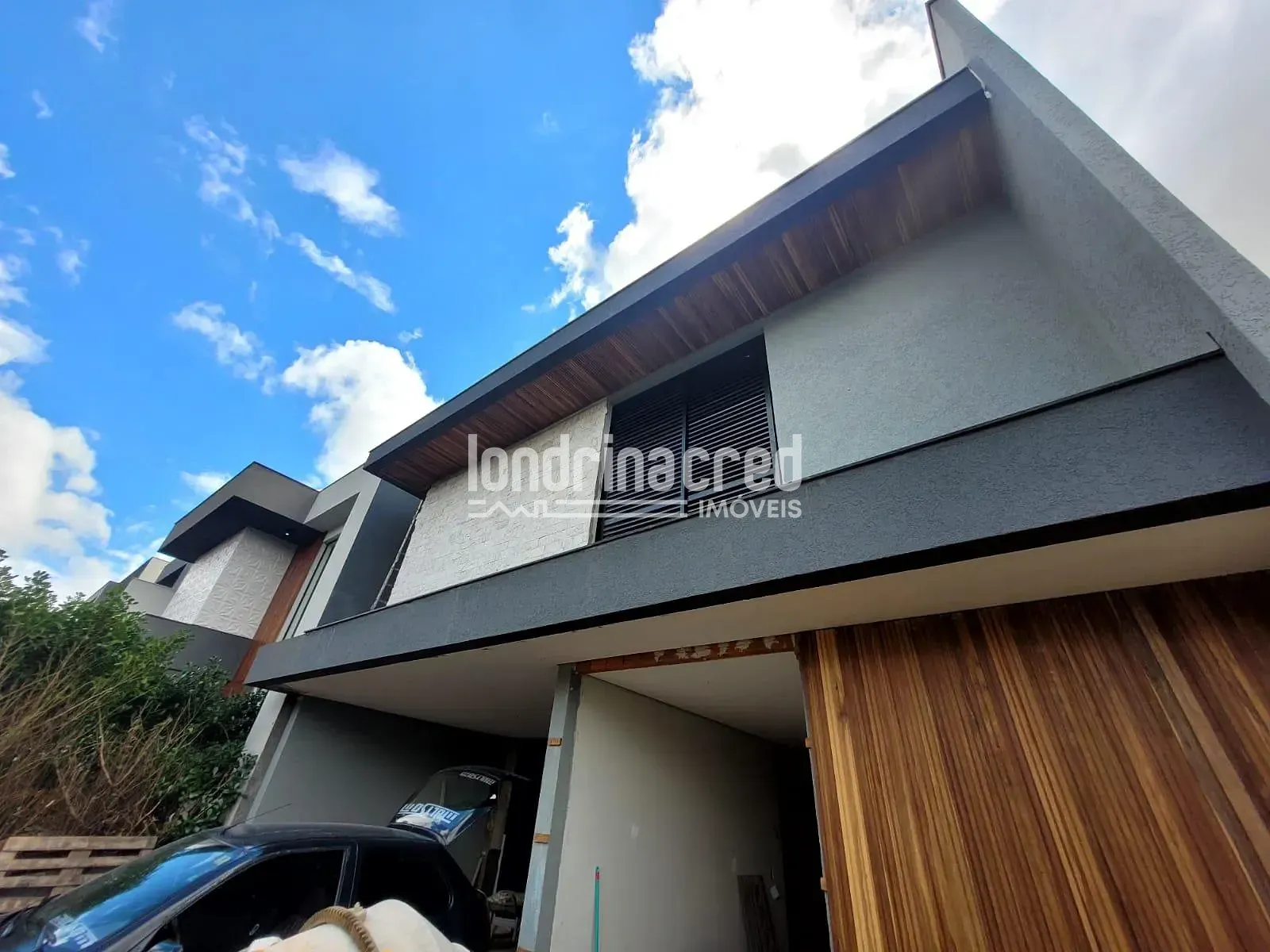 Casa, 3 quartos, 236 m² - Foto 1