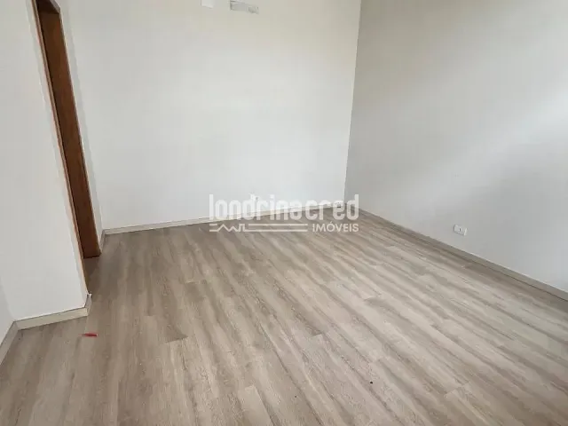 Casa com 195m² 4 quartos e 5 banheiros, à venda, no bairro Jardim Burle Marx em Londrina
