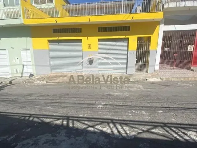 Casa com 311m² 3 quartos e 3 banheiros, à venda, no bairro Baronesa em Osasco