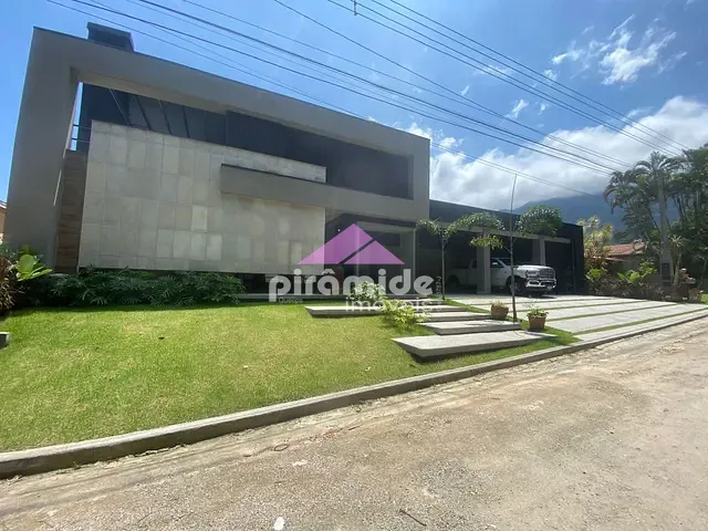 Casa com 720m² 6 quartos e 3 banheiros, à venda, no bairro Park Imperial em Caraguatatuba