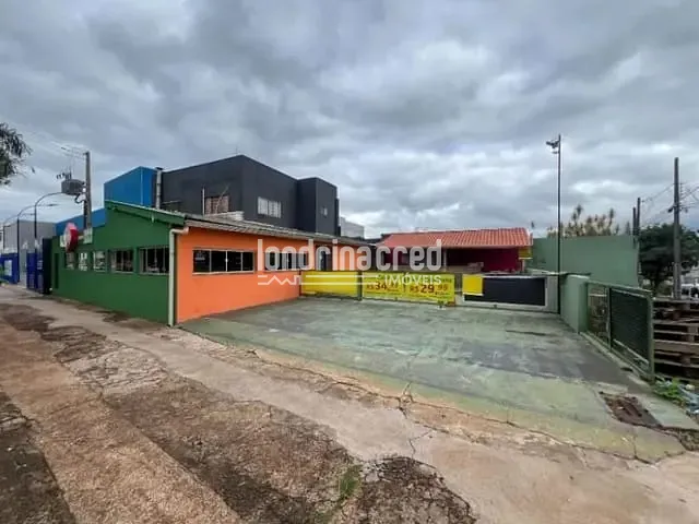 Casa com 393m², à venda, no bairro Antares em Londrina