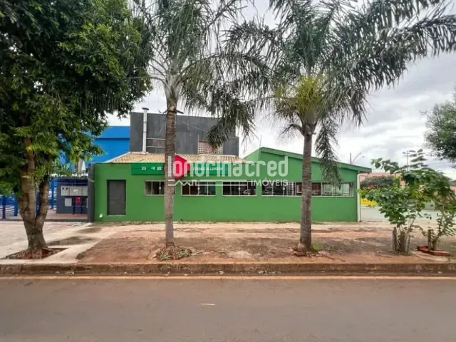 Casa com 393m², à venda, no bairro Antares em Londrina
