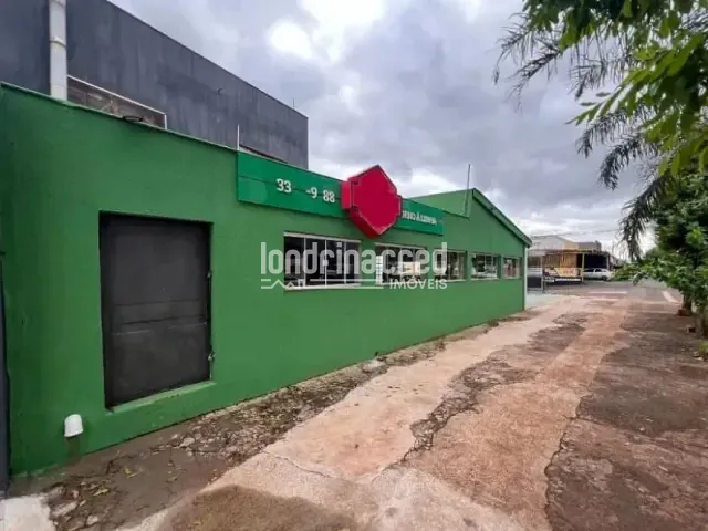 Casa com 393m², à venda, no bairro Antares em Londrina