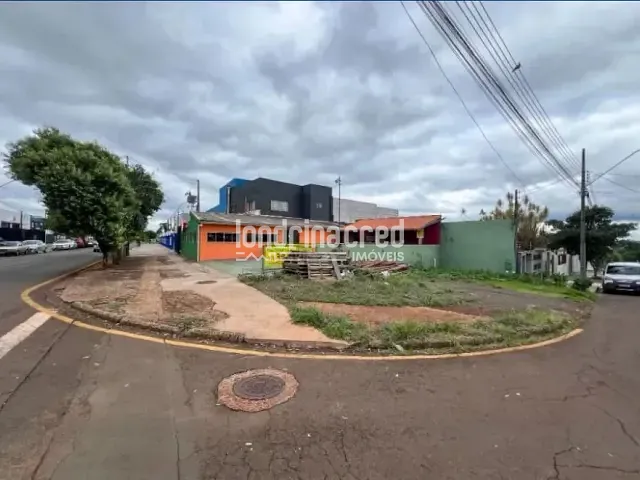 Casa com 393m², à venda, no bairro Antares em Londrina