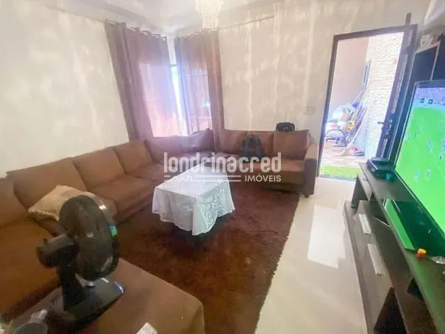 Casa com 200m² 3 quartos e 2 banheiros, à venda, no bairro Jardim Neman Sahyun em Londrina