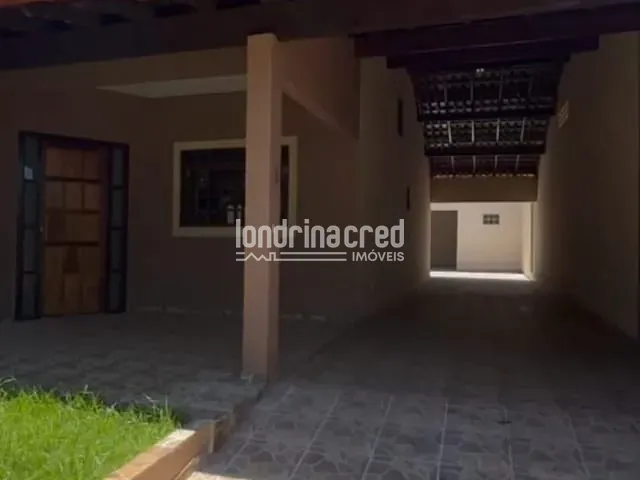 Casa 2 quartos e 1 banheiro, à venda, no bairro Jardim das Palmeiras em Londrina