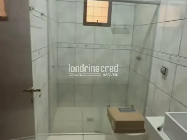 Casa 2 quartos e 1 banheiro, à venda, no bairro Jardim das Palmeiras em Londrina