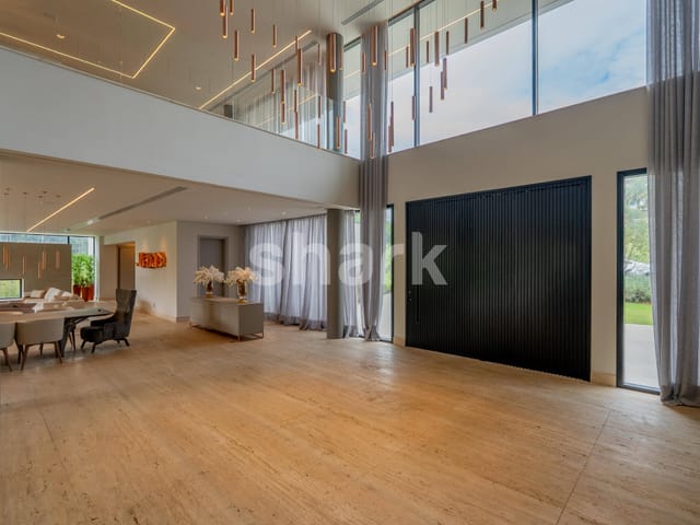 Casa com 2000m² 6 quartos e 9 banheiros, à venda, no bairro Tamboré em Santana de Parnaíba