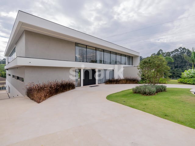 Casa com 2000m² 6 quartos e 9 banheiros, à venda, no bairro Tamboré em Santana de Parnaíba