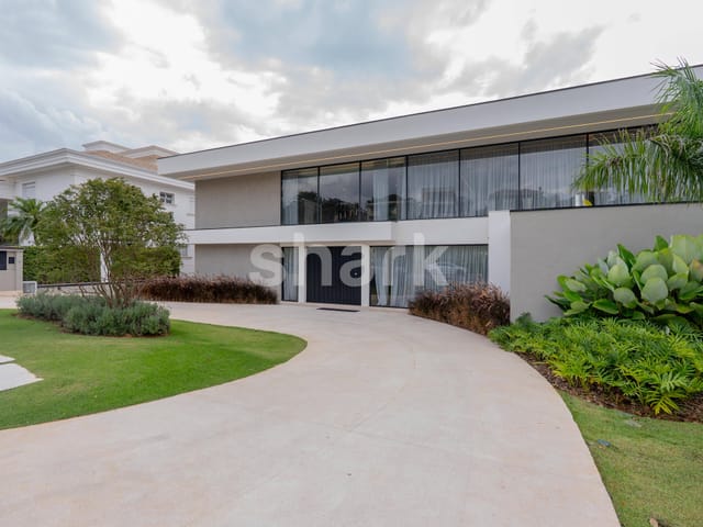Casa com 2000m² 6 quartos e 9 banheiros, à venda, no bairro Tamboré em Santana de Parnaíba