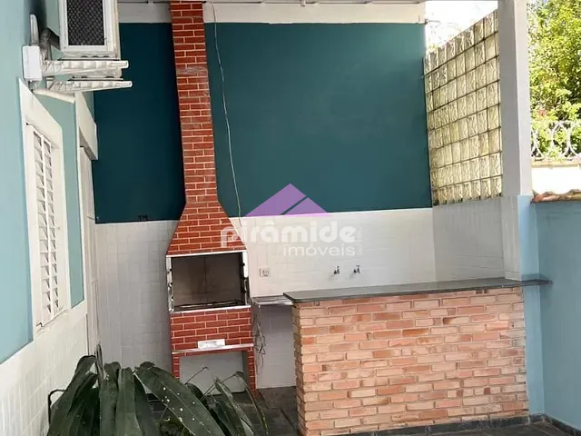 Casa com 151m² 3 quartos e 3 banheiros, à venda, no bairro Massaguaçu em Caraguatatuba