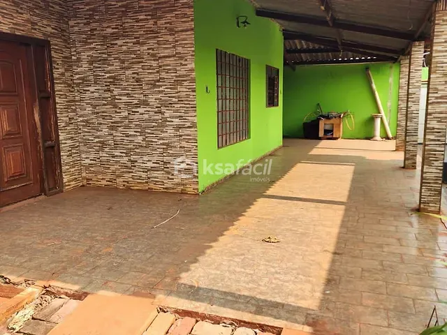 Casa com 495m² 4 quartos e 2 banheiros, à venda, no bairro Jardim Colúmbia em Campo Grande