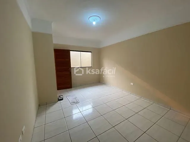 Casa com 98m² 2 quartos e 1 banheiro, à venda, no bairro Vila Palmira em Campo Grande