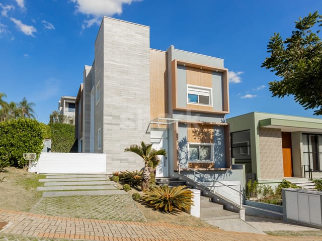 Casa com 600m², à venda, no bairro Cidade Tamboré em Santana de Parnaíba