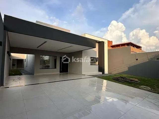 Casa com 396m² 3 quartos e 2 banheiros, à venda, no bairro Vila Nossa Senhora das Graças em Campo Grande