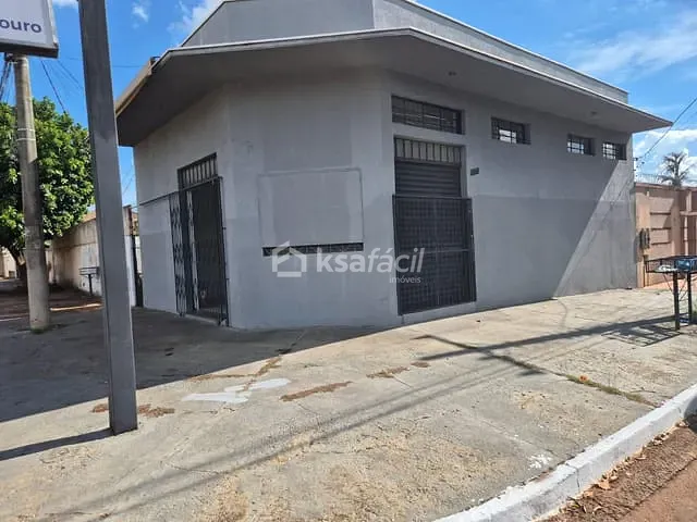 Ponto com 360m², para alugar, no bairro JOCKEY CLUB em Campo Grande