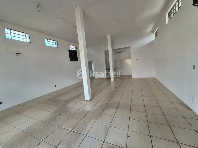 Ponto com 360m², para alugar, no bairro JOCKEY CLUB em Campo Grande