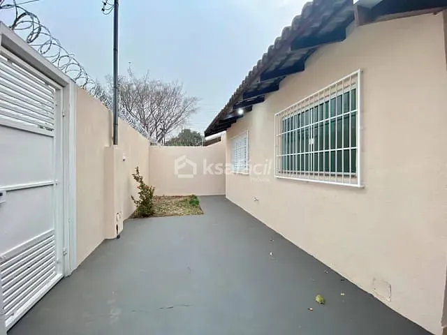 Casa com 120m² 2 quartos e 1 banheiro, para alugar, no bairro Jardim Jockey Club em Campo Grande