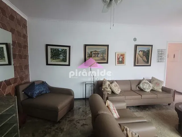 Casa com 279m² 6 quartos e 6 banheiros, à venda, no bairro Jardim das Indústrias em São José dos Campos