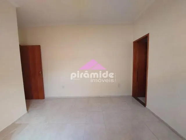 Casa com 125m² 2 quartos e 2 banheiros, à venda, no bairro Jardim das Indústrias em São José dos Campos