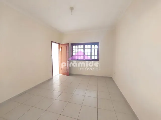 Casa com 125m² 2 quartos e 2 banheiros, à venda, no bairro Jardim das Indústrias em São José dos Campos