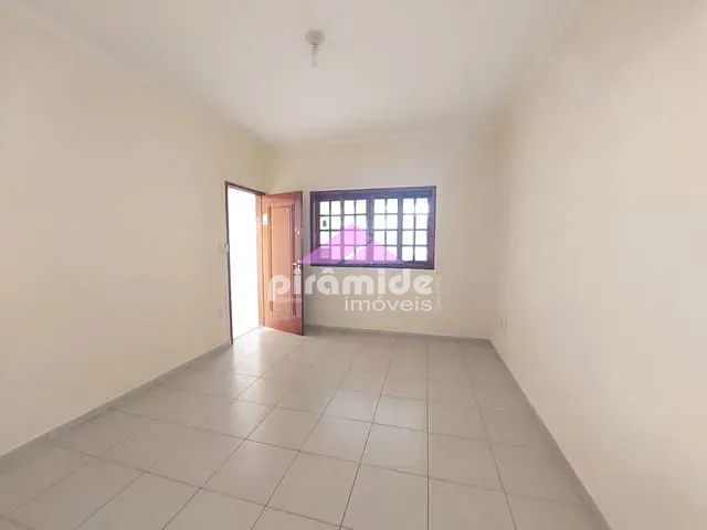 Casa com 125m² 2 quartos e 2 banheiros, à venda, no bairro Jardim das Indústrias em São José dos Campos