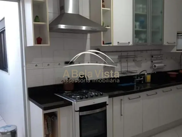 Casa com 160m² 3 quartos e 2 banheiros, à venda, no bairro Jaguaribe em Osasco