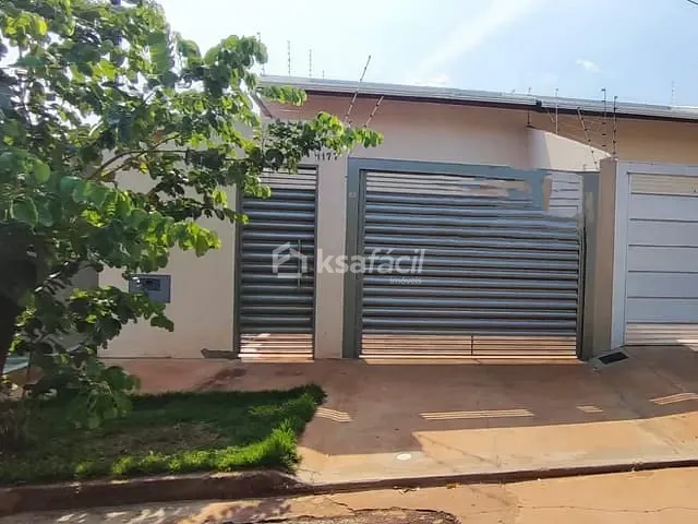 Casa com 180m² 3 quartos e 2 banheiros, à venda, no bairro Vila Palmira em Campo Grande