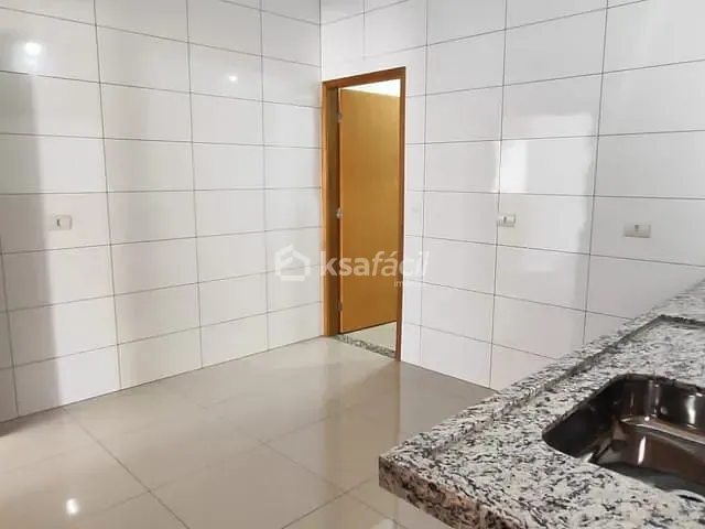 Casa com 180m² 3 quartos e 2 banheiros, à venda, no bairro Vila Palmira em Campo Grande