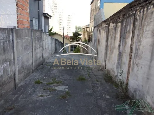 Casa com 390m² 2 quartos e 2 banheiros, à venda, no bairro Vila Osasco em Osasco