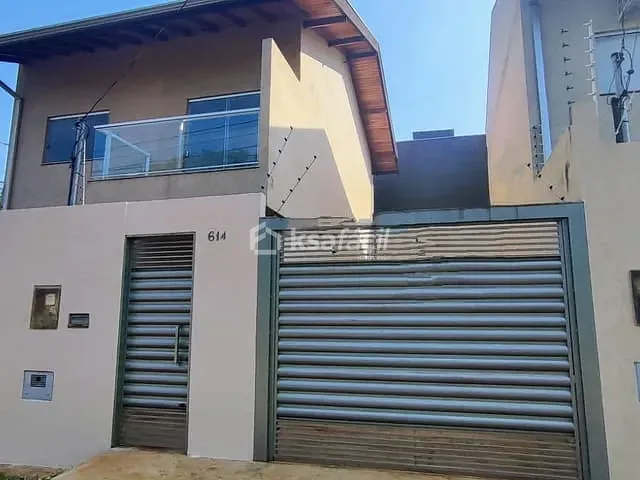Casa com 120m² 3 quartos e 3 banheiros, à venda, no bairro Vila Manoel Taveira em Campo Grande