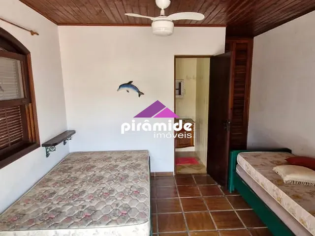 Casa com 360m² 4 quartos e 4 banheiros, à venda, no bairro Vila Atlântica em Caraguatatuba