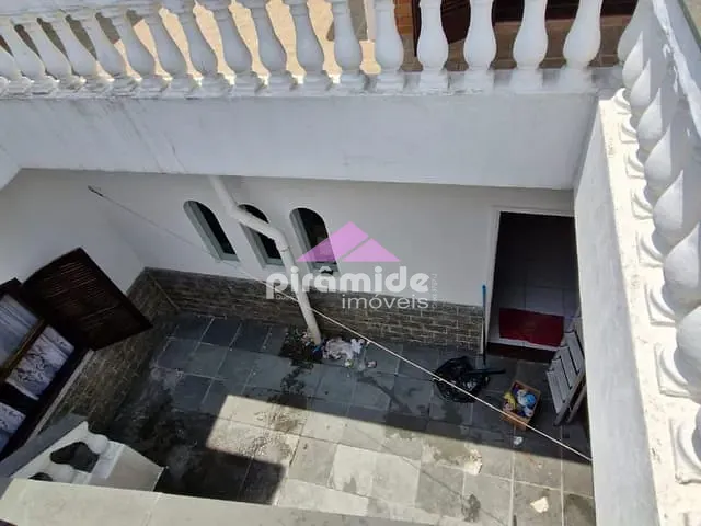 Casa com 360m² 4 quartos e 4 banheiros, à venda, no bairro Vila Atlântica em Caraguatatuba