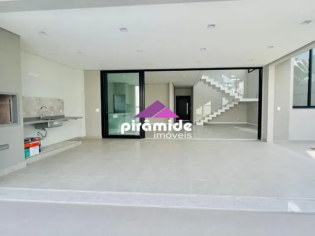 Casa com 451m² 3 quartos e 6 banheiros, à venda, no bairro Urbanova em São José dos Campos