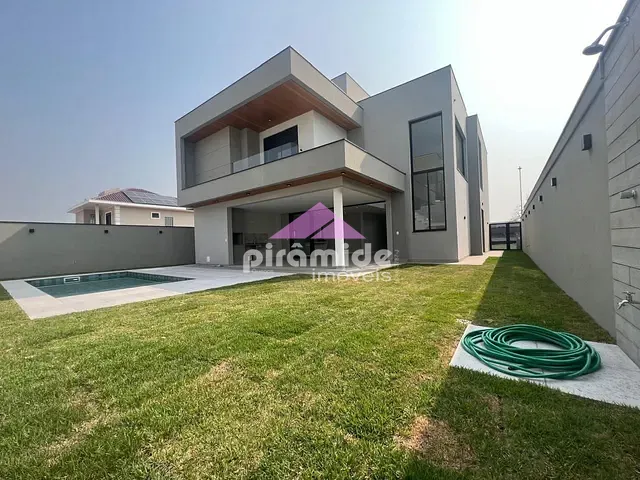 Casa com 451m² 3 quartos e 6 banheiros, à venda, no bairro Urbanova em São José dos Campos