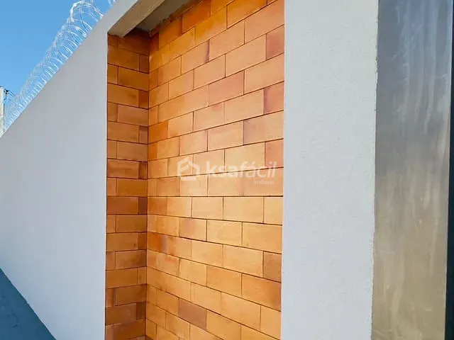 Casa com 300m² 3 quartos e 2 banheiros, à venda, no bairro Residencial Ana Maria do Couto em Campo Grande