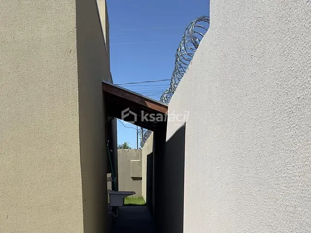 Casa com 300m² 3 quartos e 2 banheiros, à venda, no bairro Residencial Ana Maria do Couto em Campo Grande
