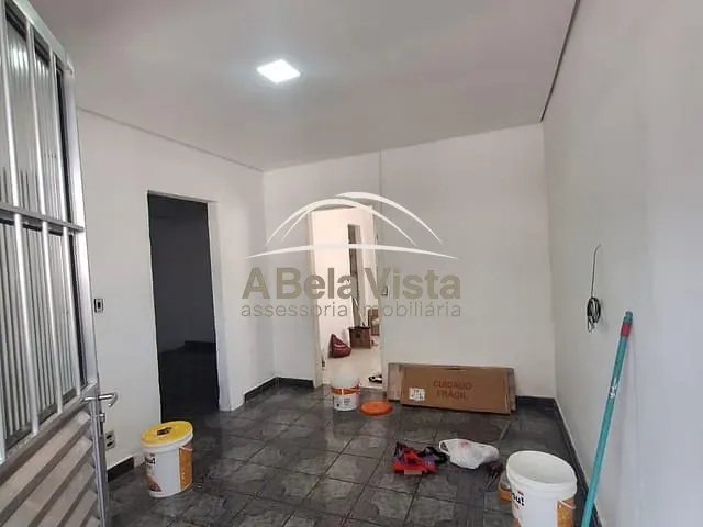 Casa com 250m² 3 quartos e 1 banheiro, à venda, no bairro Cipava em Osasco