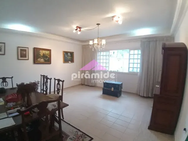 Casa com 313m² 4 quartos e 5 banheiros, à venda, no bairro Vila Atlântica em Caraguatatuba