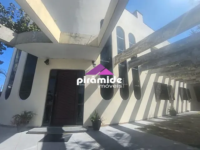 Casa com 599m² 5 quartos e 3 banheiros, à venda, no bairro Pontal de Santa Marina em Caraguatatuba