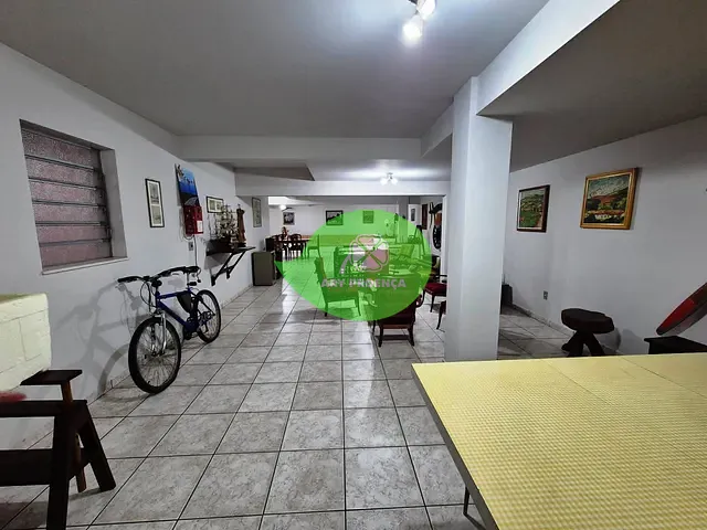 Casa com 748m² 4 quartos e 5 banheiros, à venda, no bairro Jardim Bandeirantes em Sorocaba