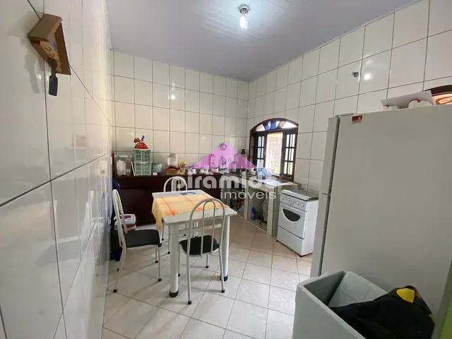 Casa com 182m² 3 quartos e 3 banheiros, à venda, no bairro Morro do Algodão em Caraguatatuba
