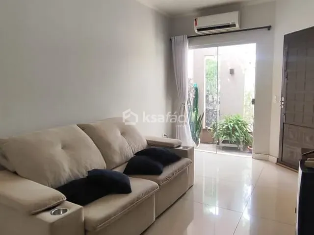 Casa com 94m² 2 quartos e 1 banheiro, à venda, no bairro Jardim das Nações em Campo Grande