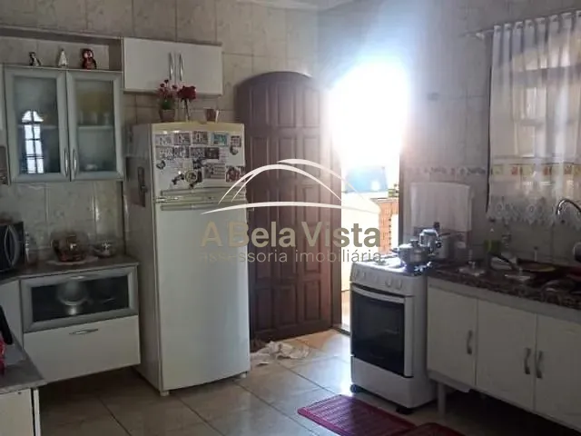 Casa com 249m² 3 quartos e 2 banheiros, à venda, no bairro Jardim Novo Horizonte em Carapicuíba