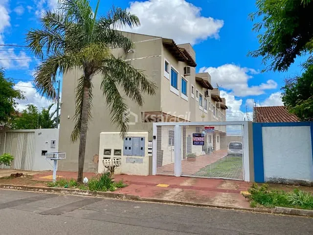Casa 2 quartos e 3 banheiros, à venda, no bairro Pioneiros em Campo Grande