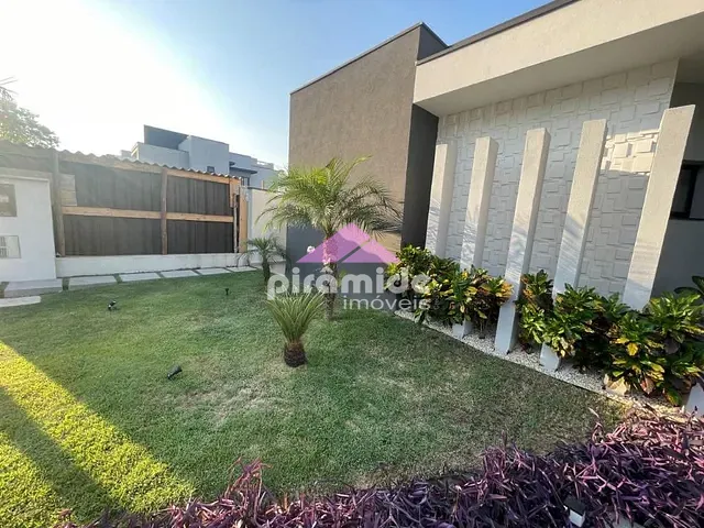 Casa com 481m² 3 quartos e 4 banheiros, à venda, no bairro Urbanova em São José dos Campos